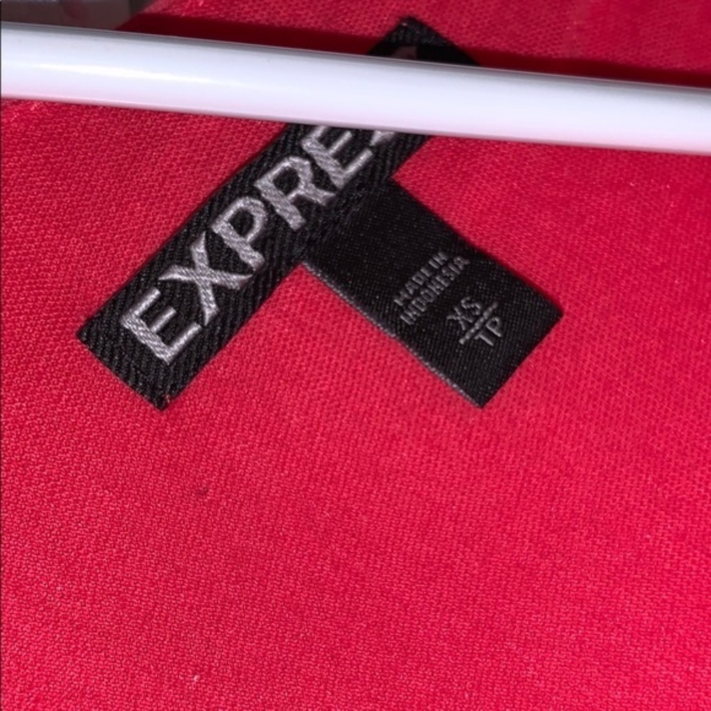 Express Top - Picture 4 of 6